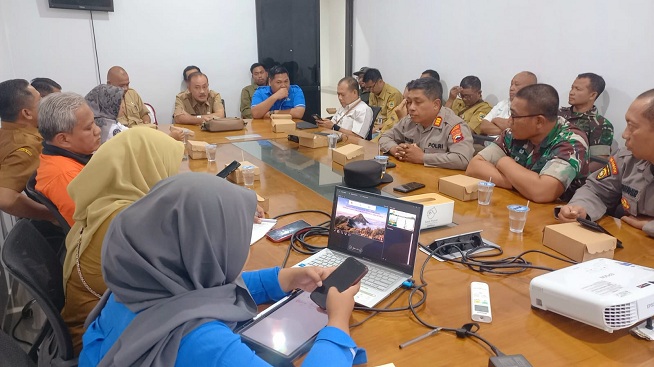 PUD Aneka Usaha Siapkan Pengelolaan Terintegrasi Digital di Sejumlah Pos Pendakian Lawu 